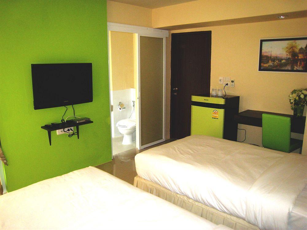 C2 Residence Lampang Extérieur photo